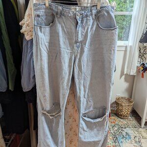 Abercrombie Women's Curve Love High Rise Loose Jean